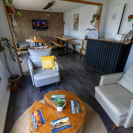 Hostel Kuntur Puerto Natales Ngoại thất bức ảnh