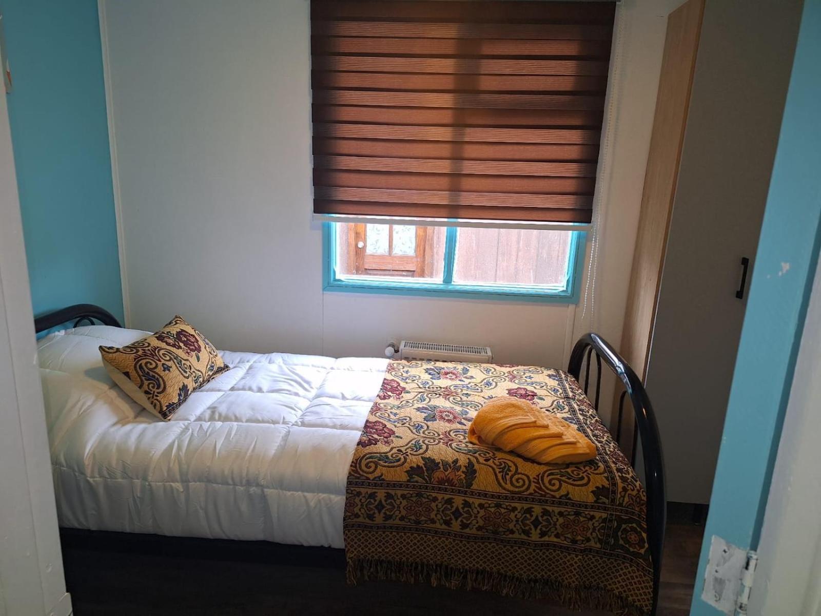 Hostel Kuntur Puerto Natales Ngoại thất bức ảnh