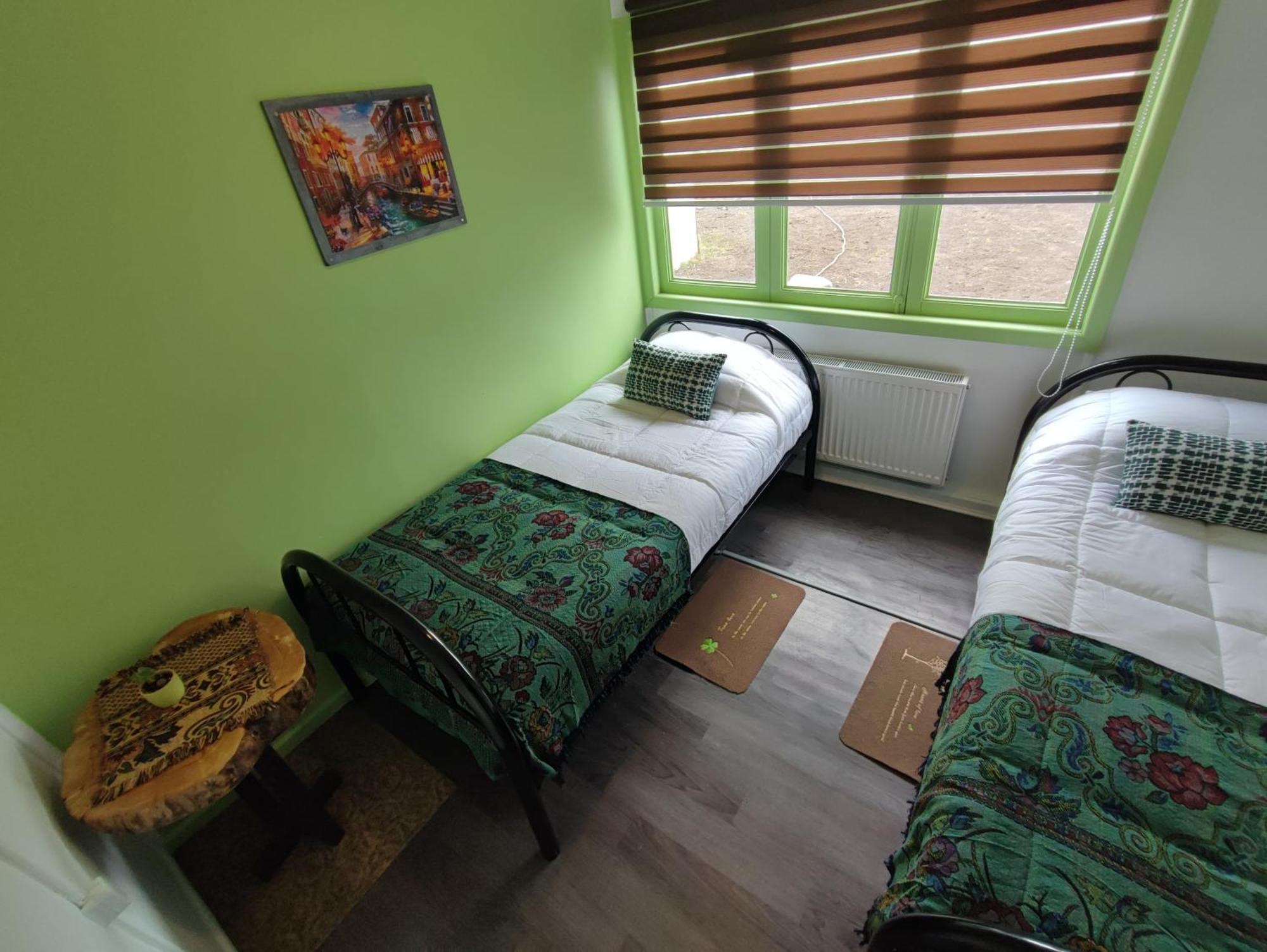 Hostel Kuntur Puerto Natales Ngoại thất bức ảnh