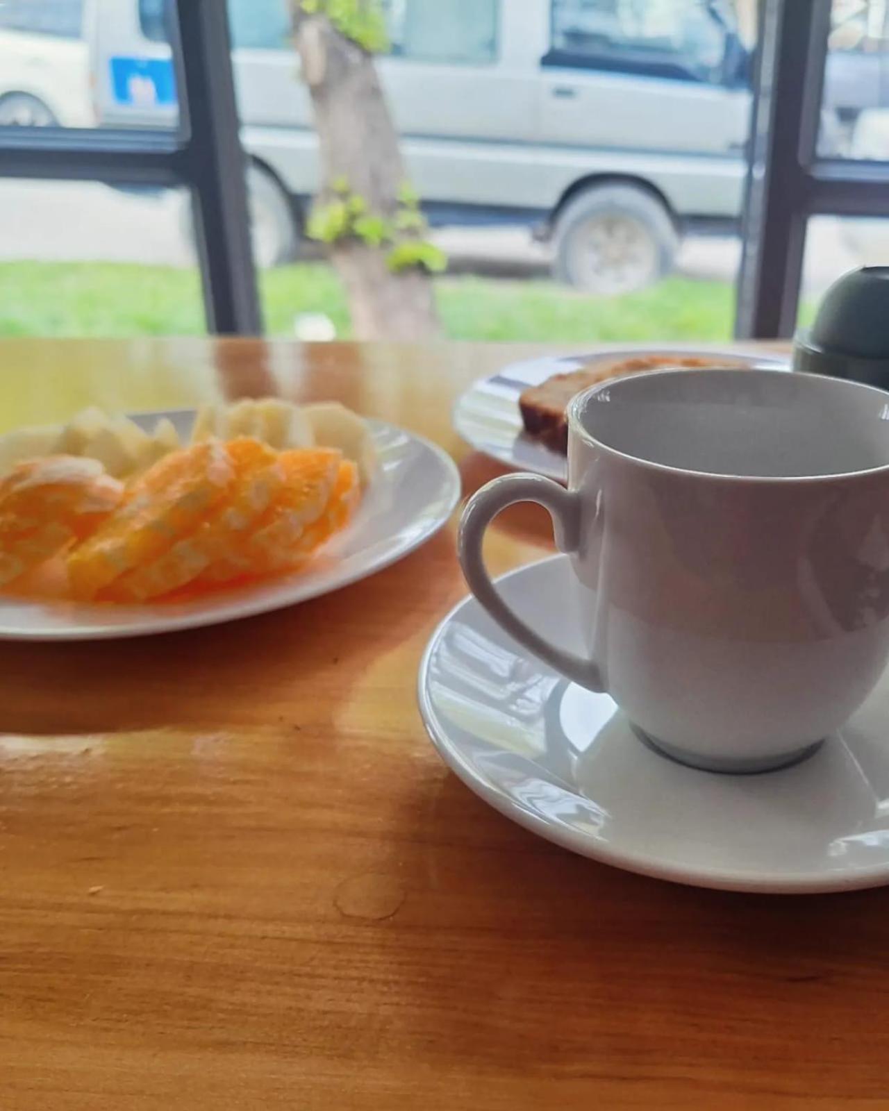 Hostel Kuntur Puerto Natales Ngoại thất bức ảnh