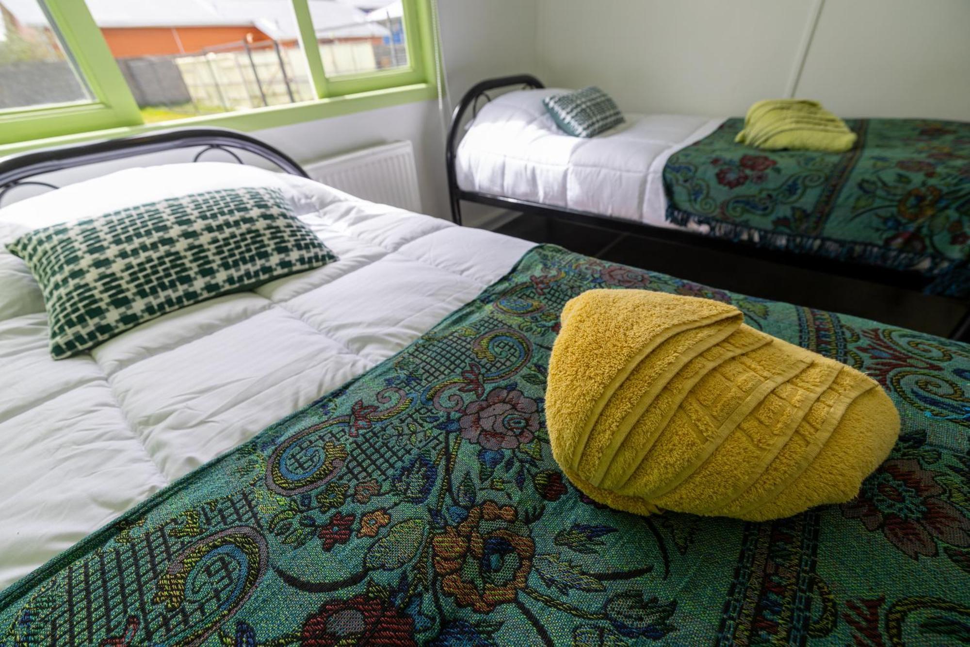 Hostel Kuntur Puerto Natales Ngoại thất bức ảnh